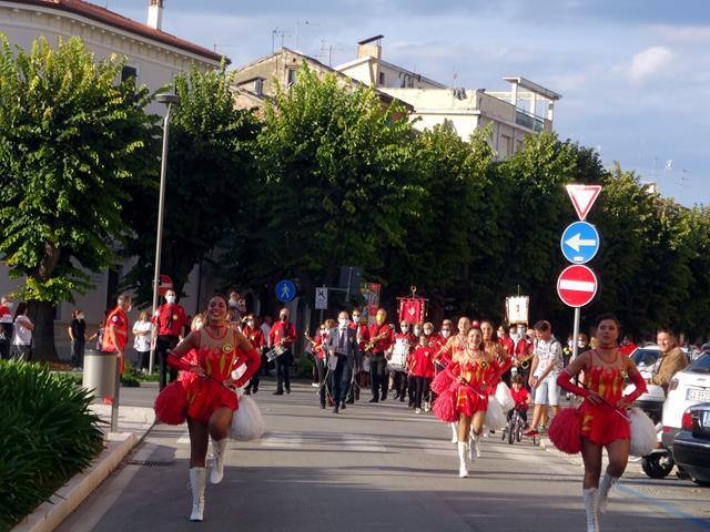Inizio manifestazione